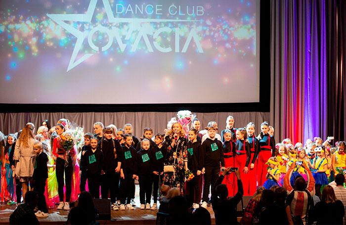 Отчетный концерт в танцевальной школе Овация